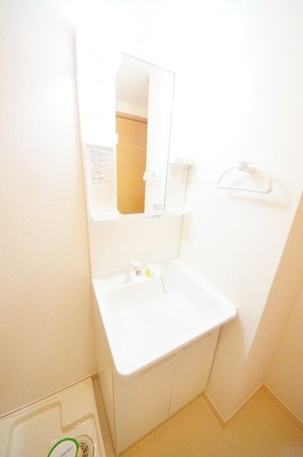 洗面(お部屋探しは株式会社　タウンハウジング　までお気軽にお問合…)