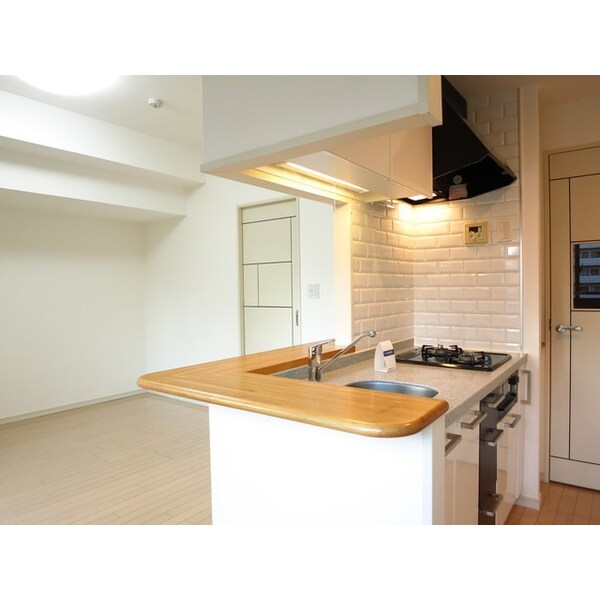 キッチン(お部屋探しは株式会社　タウンハウジング　までお気軽にお問合…)