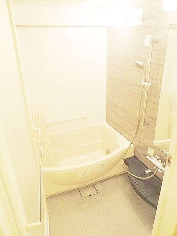 バス／シャワールーム等(お部屋探しは株式会社　タウンハウジング　までお気軽にお問合…)