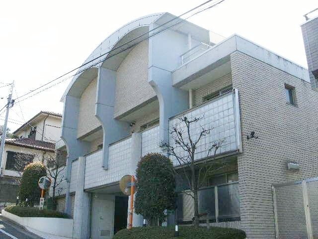 物件外観写真1　(お部屋探しは株式会社　タウンハウジング　までお気軽にお問合…)