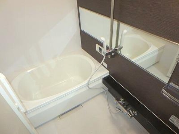 バス／シャワールーム等(★浴室乾燥機付きバスルーム★)