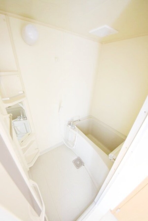 バス／シャワールーム等(お部屋探しは株式会社　タウンハウジング　までお気軽にお問合…)