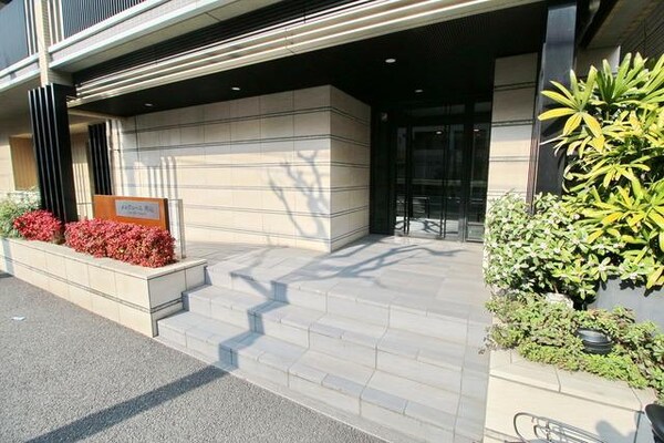 エントランス(☆正面玄関☆)