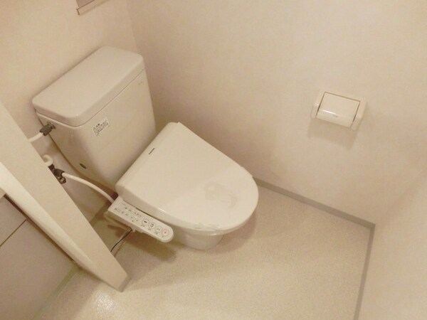 トイレ(洗浄便座付お手洗)