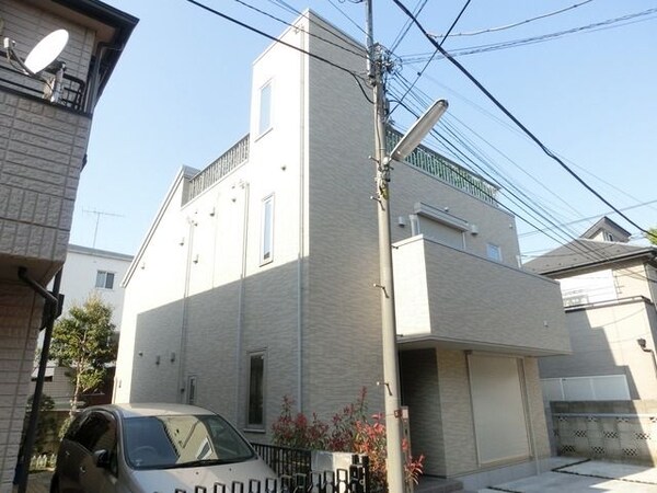 外観(★閑静な住宅街で住環境良好です★)