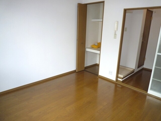 物件内観写真11　(お部屋探しは株式会社　タウンハウジング　までお気軽にお問合…)