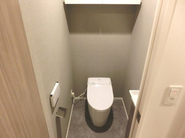 トイレ(お部屋探しは株式会社　タウンハウジング　までお気軽にお問合…)