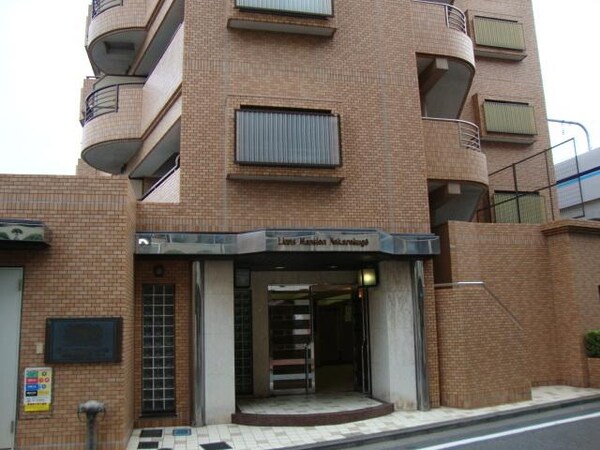 外観(★しっかりしたマンションタイプです♪★)