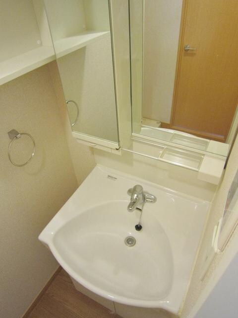 物件内観写真2　(★（類似の物件の写真です）★)