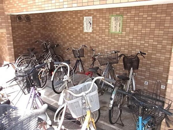 駐車場(★駐輪場完備★)