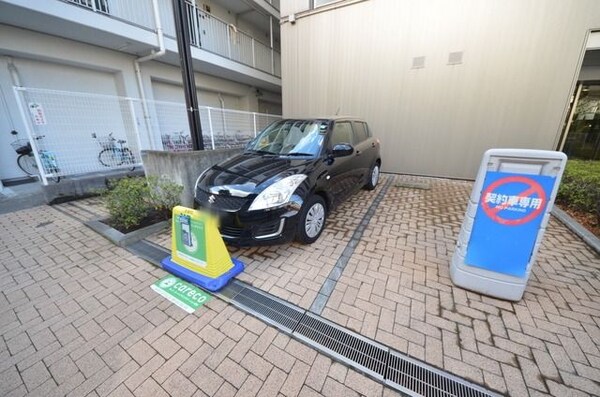 駐車場(★１階にカーシェアあります★)