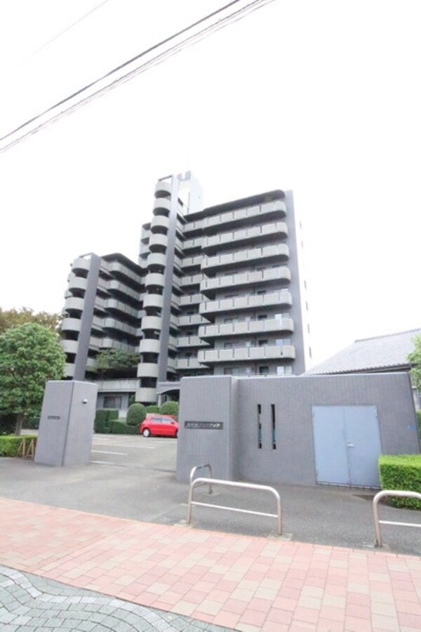 外観(☆外壁タイル張りのマンションです☆)