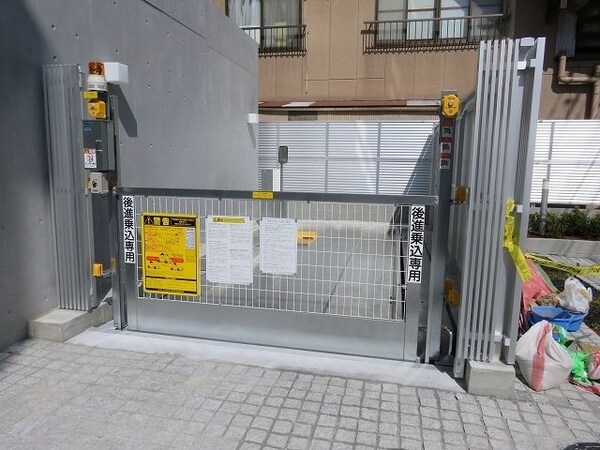 駐車場(★駐車場★)