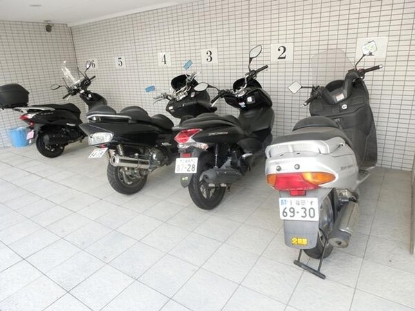 共有部分(★バイク置き場★)
