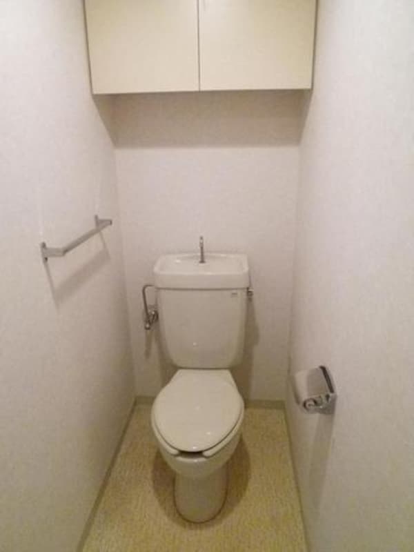 トイレ(※他号室参考写真※)