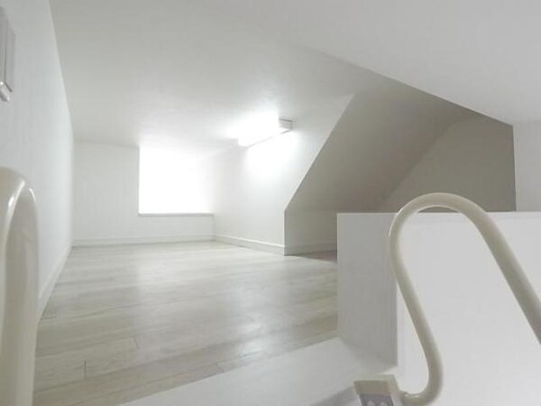 寝室(ロフト・１０１号室)