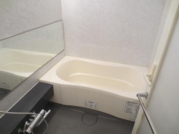 バス／シャワールーム等(お部屋探しは株式会社　タウンハウジング　までお気軽にお問合…)