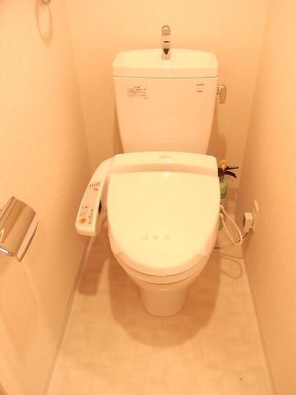 トイレ(ウォシュレット付きトイレ)