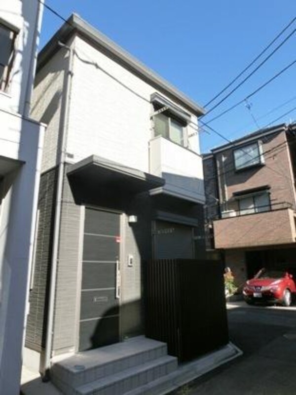 外観(閑静な住宅街にあります)