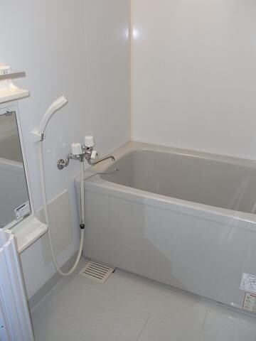 物件内観写真11　(追焚機能付きバスルーム)