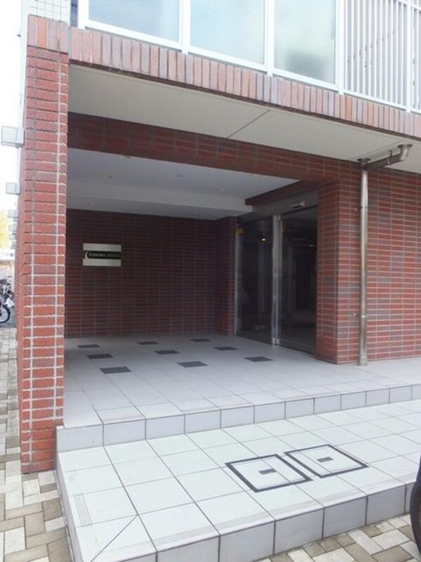 エントランス(エントランス★)