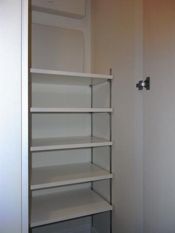 設備(シューズボックス)