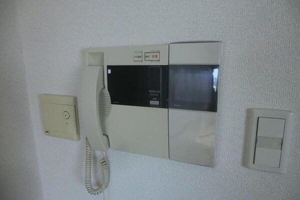 セキュリティ(★モニター付きインターホン★)