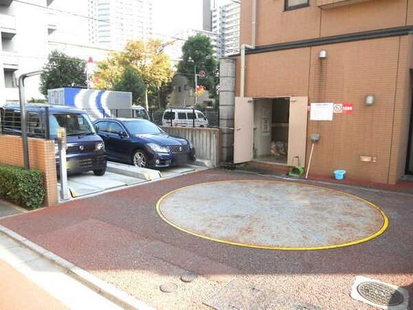 駐車場(★駐車場★)