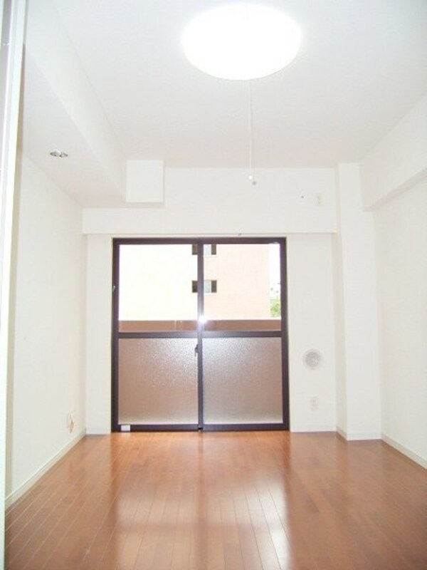その他室内・内装(南向きの明るいお部屋)