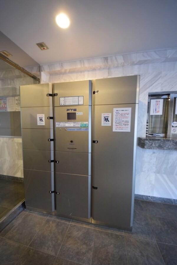 ロビー(☆お問い合わせはお早めに☆)