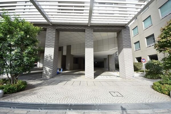 駐車場(駐車場入り口)