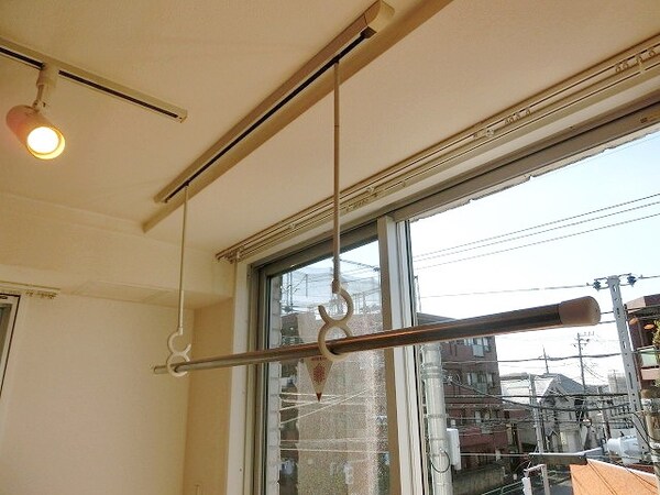 設備(★屋内物干し★)