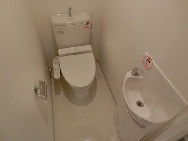 トイレ(★洗浄便座付お手洗★)