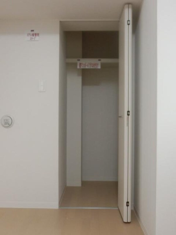 収納(クローゼット)