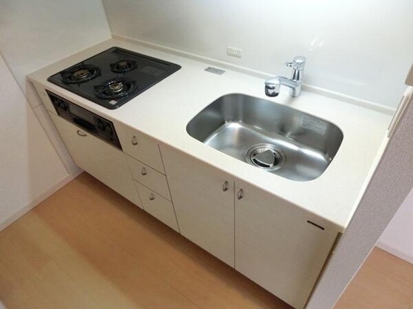 キッチン(★３口ガスシステムキッチン★)