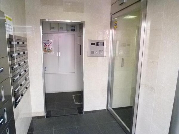 エントランス(NULL)