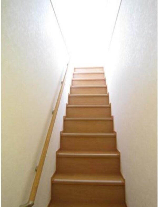 玄関(玄関から)