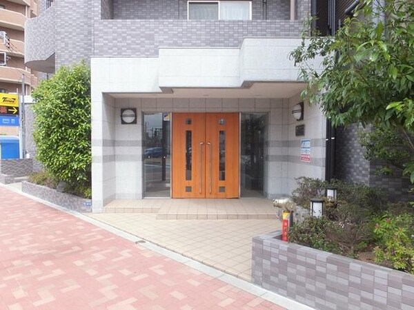 エントランス(エントランス)