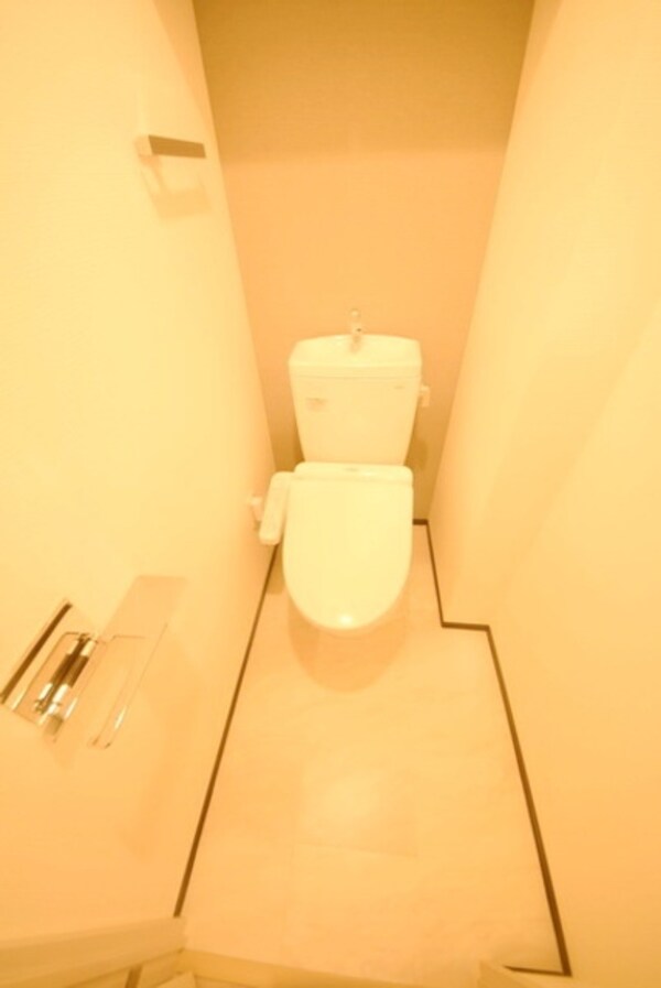 トイレ(★洗浄機付きの洋式トイレです★)