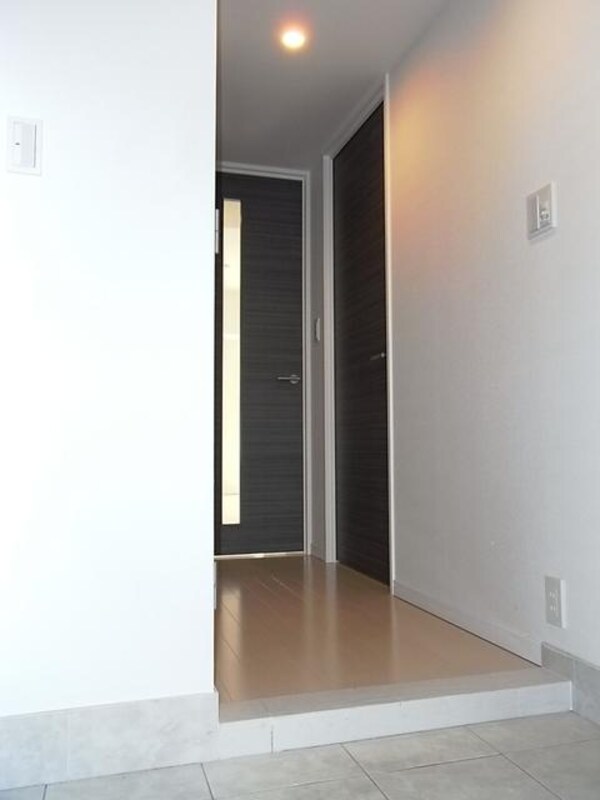 玄関(※他部屋参考画像※)