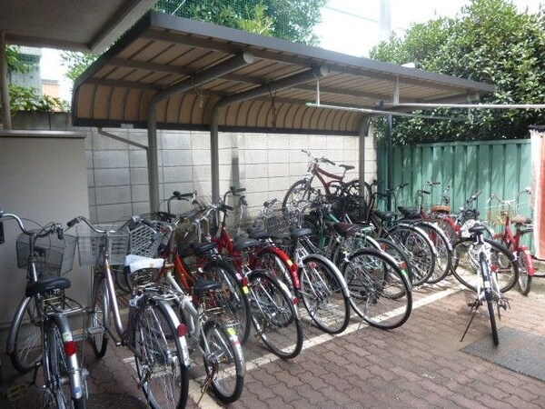 共有部分(★敷地内屋根付駐輪場★)