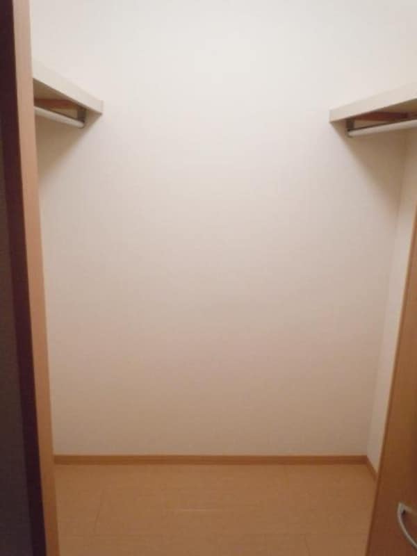 設備(ＷＩＣでお荷物も沢山有ります★)