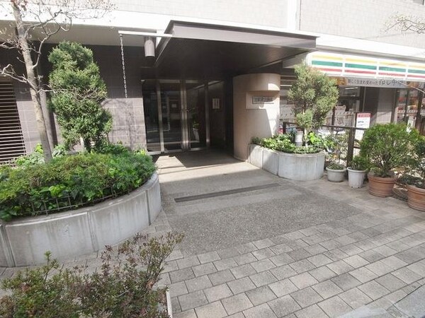エントランス(★堂々としたエントランス★)