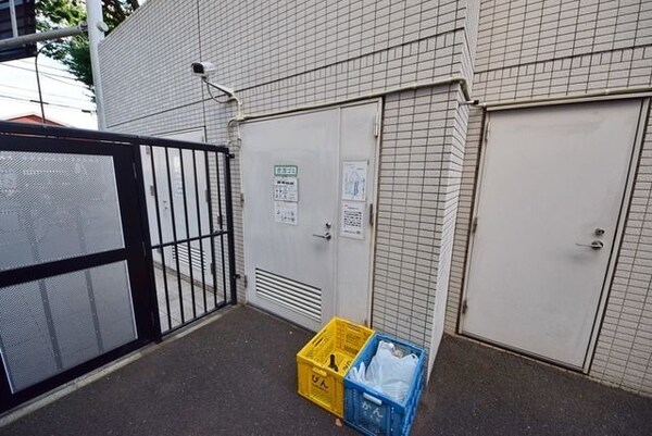 共有部分(★専用のゴミ集積所です★)