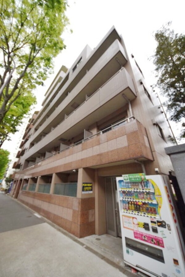 外観(★甲州街道目の前★)