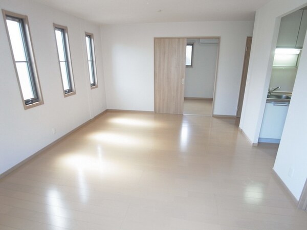 その他室内・内装(★広々とした開放感あるお部屋★※別のお部屋の参考写真)