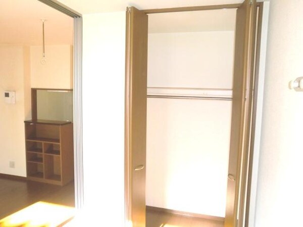 収納(★洋室のクローゼットスペースです★)