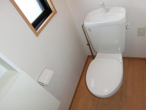 トイレ(※同一間取り別部屋写真)