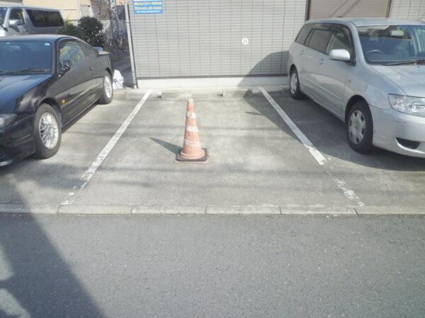 駐車場(★駐車場★)