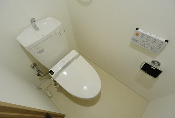 トイレ(★ウォシュレット付きのトイレです★)